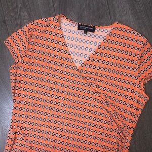 Jones York Signature Petite Cap Sleeve V neck
Orange black dressSz XL